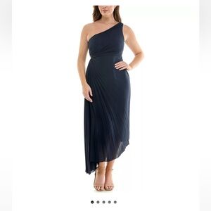Brand new, never worn Nicole Miller Navy dress size 6